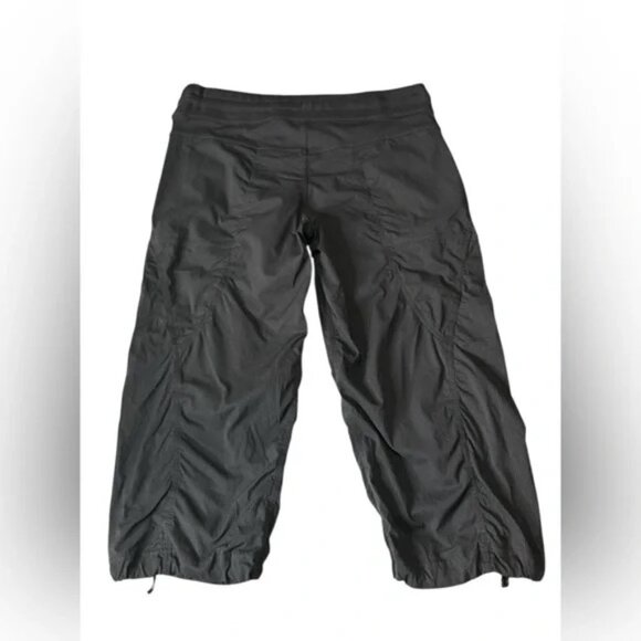 Lululemon Women's Dance Studio Crop Black Pant Size 8 - Picture 3 of 4